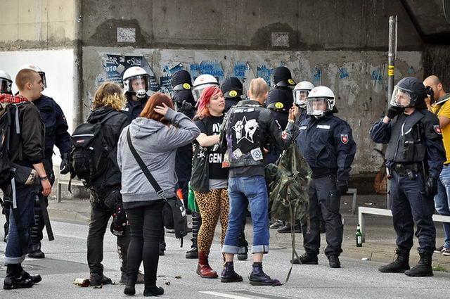 Gegendemo   048.jpg